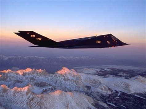 海湾战争期间的美军F-117“夜莺”隐形战机