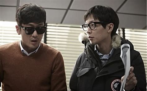 上映3天评分飙到9.3，2023韩国最新限制级悬疑片，《黑色直播》