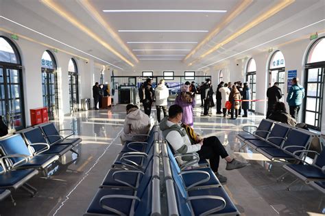 全疆最大客运站乌鲁木齐高铁长途汽车站预计10月运营_凤凰资讯