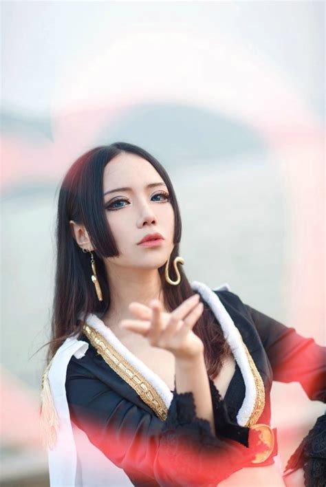 性感美女cosplay海贼王女帝蛇姬|女帝|海贼王|性感_新浪新闻