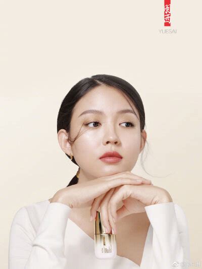 梓美冬图片