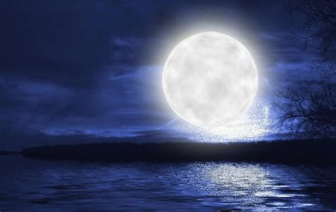 写明月最著名的10首诗词，欲上青天揽明月