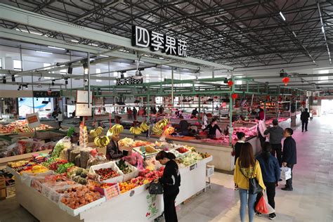 历时一年强力整治 龙华区农贸市场喜换新颜_龙华网_百万龙华人的网上家园