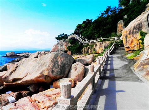 2023石景山是整个珠海城市的最佳观光点，以千奇百怪的石景而闻名，山上怪石起伏跌岩，错落有序吸引我的..._景山公园-评论-去哪儿攻略