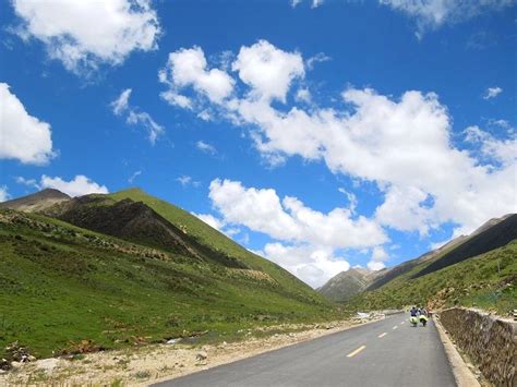 新疆海拔最高的火山口，周围还有冰川、雪山和湿地包围，超美！_木吉_千年_西极之