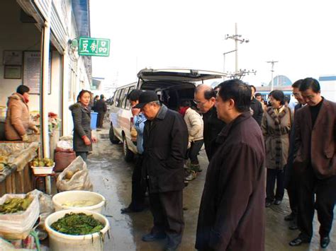 北京通州八里桥市场恢复零售业务，市民凭健康宝绿码可进入_京报网