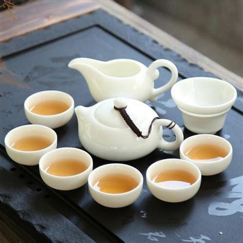 白瓷茶具 - 快懂百科