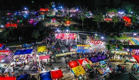 江苏泗阳：夜市人气旺-人民图片网