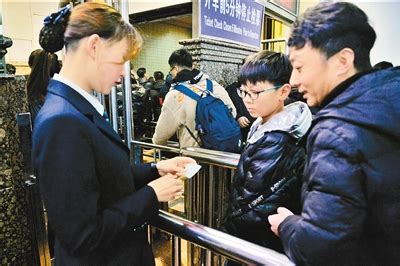 【第52期】33载老铁路售票员的车票人生 _中国网