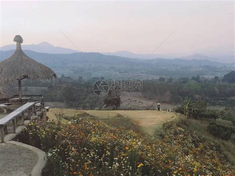壮丽的山川风景高清图片下载-正版图片600655490-摄图网