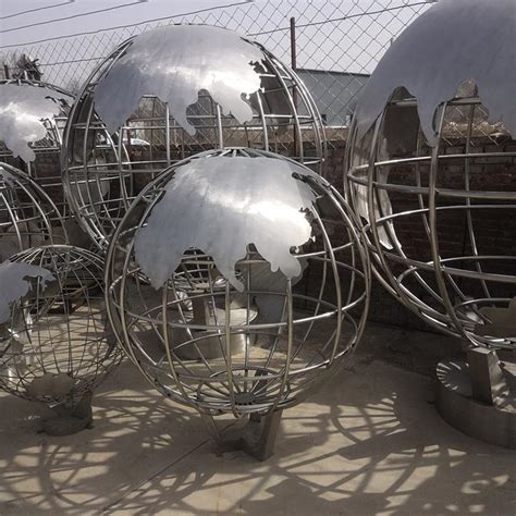 不锈钢地球仪雕塑 地球仪雕塑-济南龙马雕塑艺术有限公司