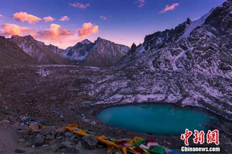 西藏近千个湖泊集体“拍了拍”你，来吗？