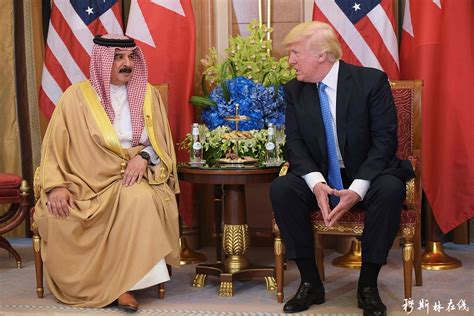 特朗普在沙特对约50个伊斯兰国家领导人演讲 - 企业访谈 - 穆斯林在线（muslimwww)