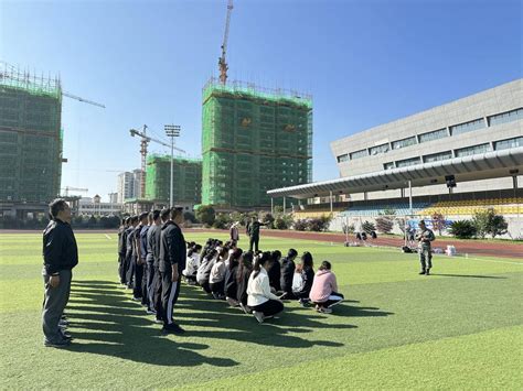 镇宁自治县中青年干部培训班开展为期3天军训_训练_活动_意识