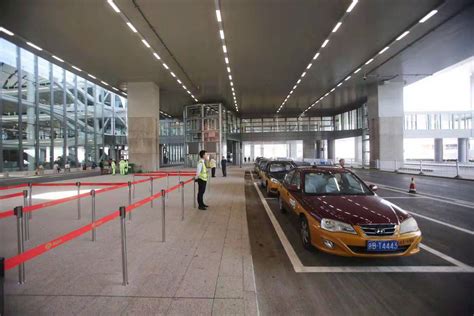 大兴机场线今日开通 多种交通方式立体接驳大兴机场[组图] _ 图片中国_中国网