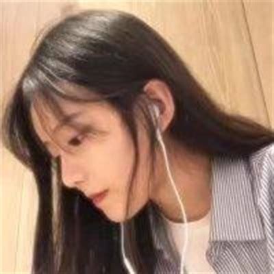 很哇塞的头像甜美女生
