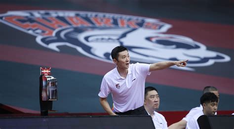 无缘季后赛几成定局，刘炜能为上海男篮带来多少改变？