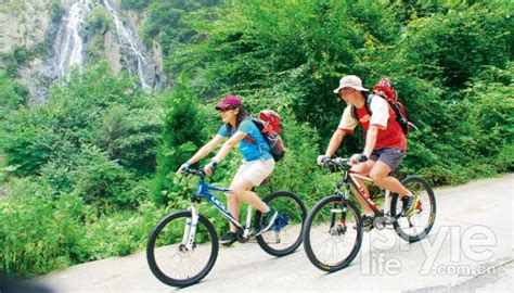 悠然骑行山野间 - 旅游 - 环境生态网