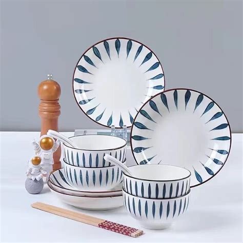 厂家直销日韩风碗盘套装家用陶瓷米饭碗汤碗家用陶瓷盘子碗碟子-阿里巴巴