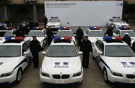 上海市公安局交通警察总队一次性配备22辆宝马5系警车 _新浪图集_新浪网