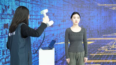 3d打印服务学生毕业设计真人手办模型制作3d打印手板雕塑摆件-阿里巴巴