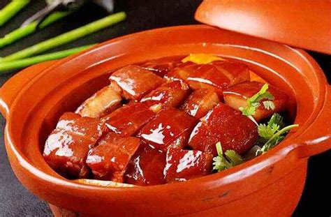 广西玉林六大特色名菜：竹筒东坡肉上榜，你吃过吗？_巴拉排行榜