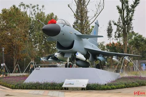 中国战机“20”家族集体亮相长春，歼20飞行员：打赢的底气越来越足