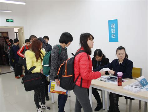 信息系44名学生入住惠普-洛阳国际软件人才实训基地学习-许昌职业技术学院