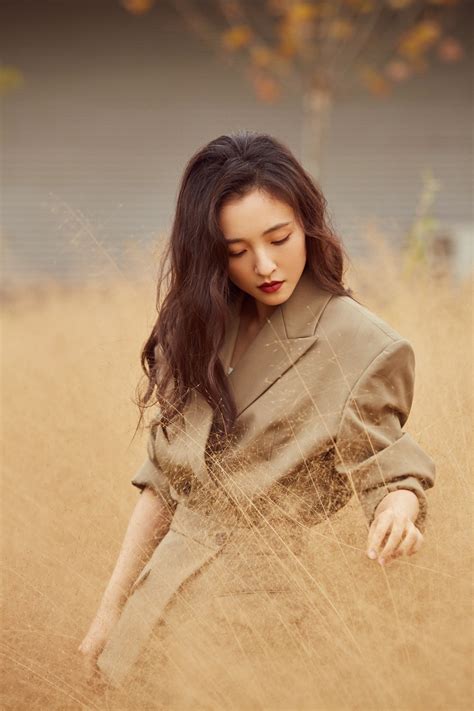 吴倩头像非主流