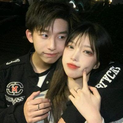 情侣头逼图片