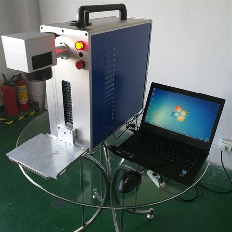 便携式光纤激光打标机 出口型小型激光打标机 桌面型激光镭雕机-阿里巴巴