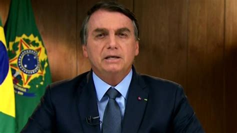 巴西总统：部分媒体将疫情政治化以散播恐慌|新冠肺炎_新浪新闻