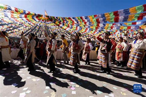 雅安市宝兴县硗碛藏族乡喜庆“上九节” - 特刊 - 西藏在线