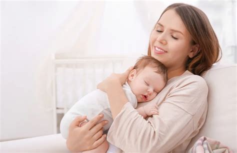 哺乳期妈妈如何通过饮食提高乳汁的质量？ | 新闻资讯 | 广州爱博恩医疗集团有限公司