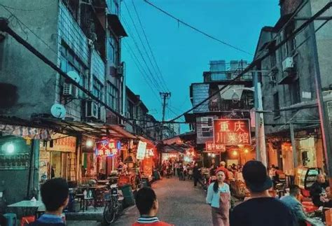 武汉汉正街图片,小商品市场,夜景_大山谷图库