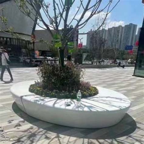 玻璃钢斜口落地花坛 - 深圳市温顿艺术家具有限公司