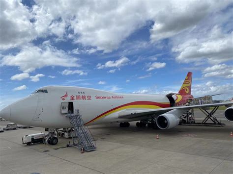 金鹏航空首次完成787-9发动机洲际维修运输保障任务