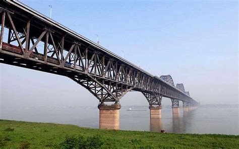 中国第一座实施加固的公铁两用桥,你知道是哪座吗？