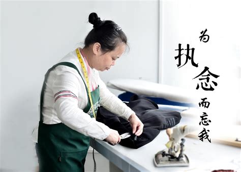 他为蟳埔女做衣服 一做40年而今缺帮手后继乏人 - 城事要闻 - 东南网泉州频道