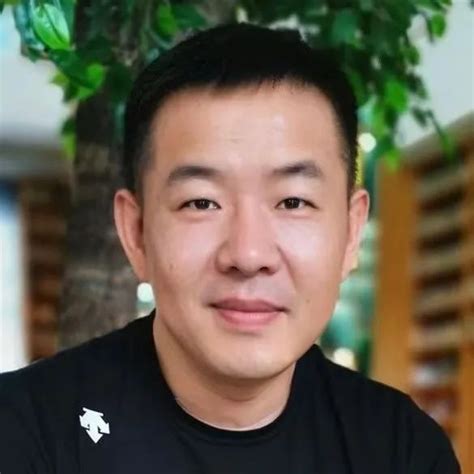 徐扬_微播易_微播易创始人&董事长&CEO-FoodTalks食品公司库