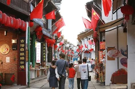 屯溪老街滨江文旅街区：五大定位 立体呈现_澎湃号·政务_澎湃新闻-The Paper