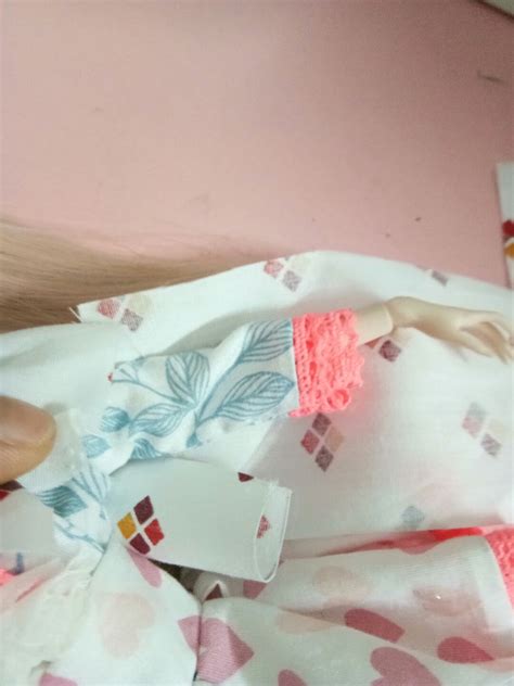 手工布艺娃娃衣服DIY 给芭比娃娃做和服教程╭★肉丁网