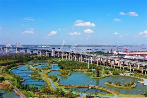 安徽芜湖：江东水生态公园景色迷人-人民图片网