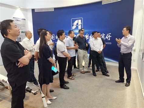 河南省发改委组织企业家代表访问沈阳自动化所--沈阳自动化研究所