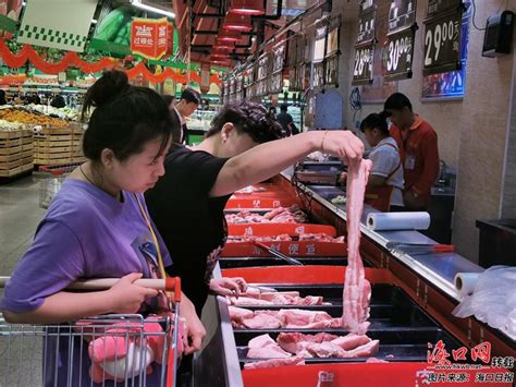 “保供稳价”倡议获各超市农贸市场支持 海口肉菜明码标价让利于民_海口网