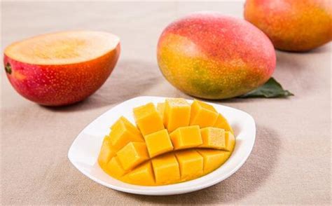 【芒果哪个品种最好吃】哪种芒果最好吃？10个品种大PK，告诉你答案！