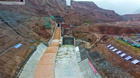 新疆和硕：清水河伯斯阿木水库完成主体工程建设