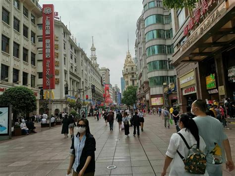 2023南京路步行街门票,上海南京路步行街游玩攻略,南京路步行街游览攻略路线/地址/门票价格-【去哪儿攻略】