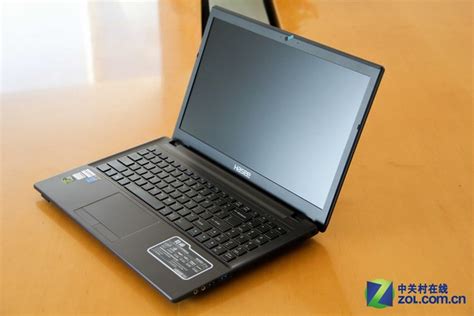 神舟(神舟)战神K650D-i7D2笔记本电脑触控及腕托评测-ZOL中关村在线