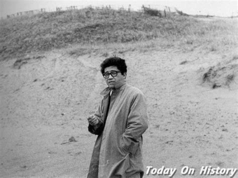 1996年2月12日日本小说家司马辽太郎逝世 - 历史上的今天